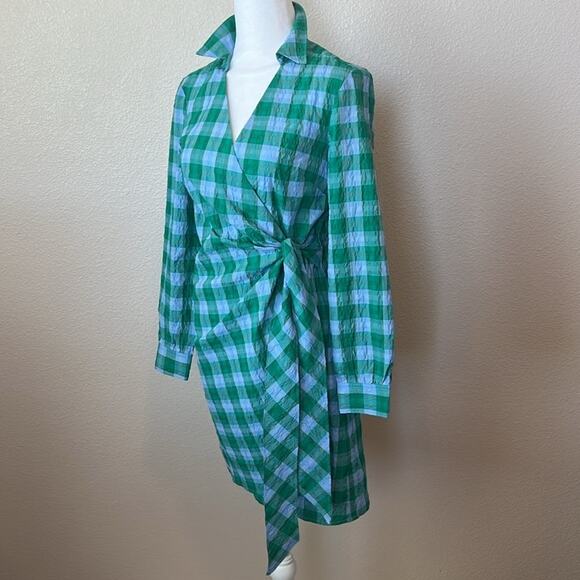 UNTUCKIT Tessa Wrap Around Shirt Dress - Picture 2 of 10